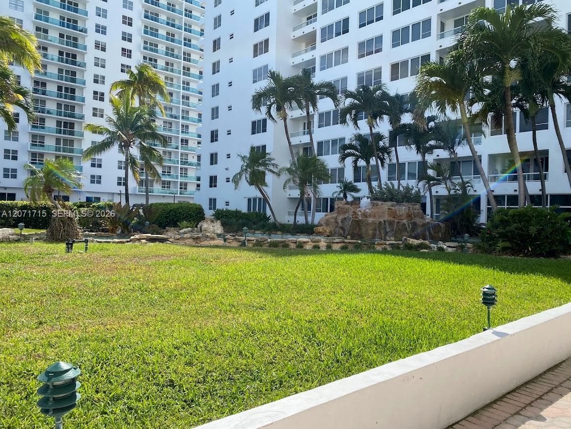 5005 Collins Ave 722 photo 24
