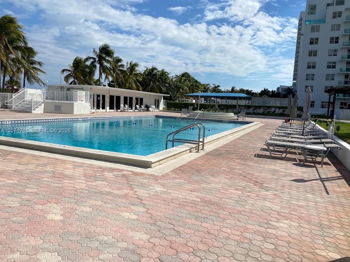 5005 Collins Ave 722 photo 25