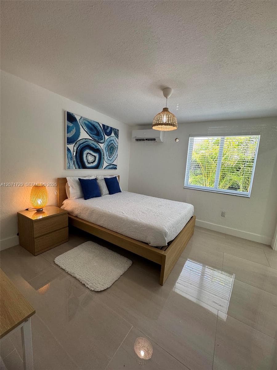 9635 SW 16th St studio photo 7