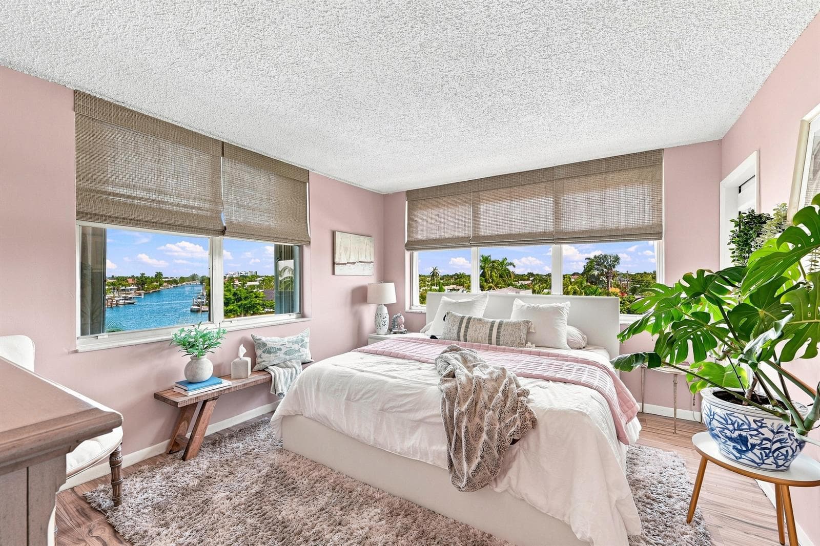 777 S FEDERAL Highway 401N photo 9