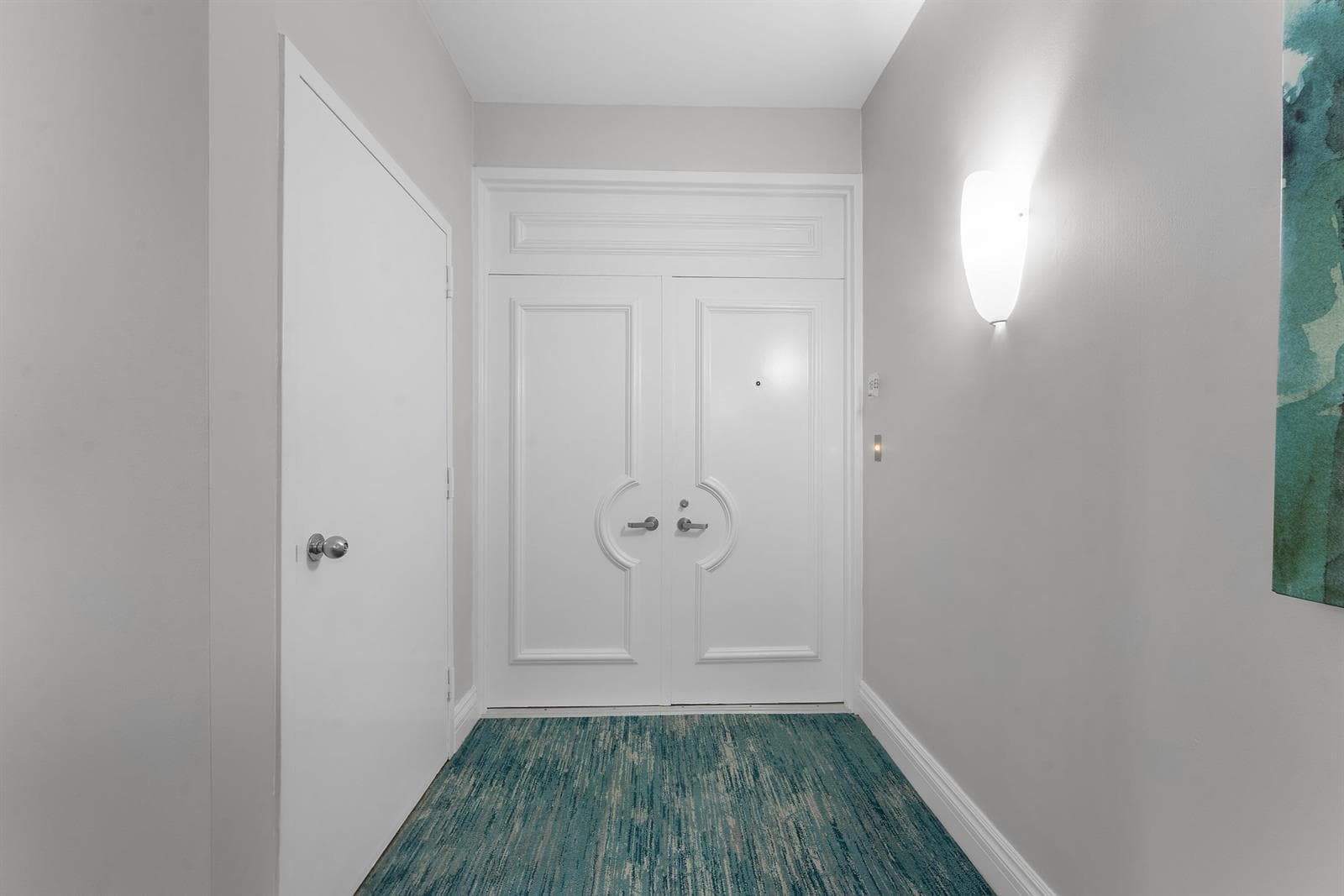 5280 N OCEAN Drive 16E photo 2