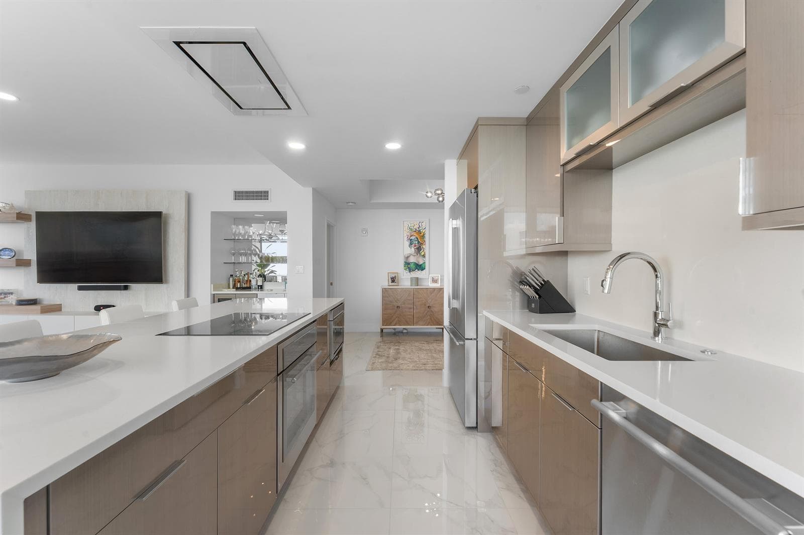 5280 N OCEAN Drive 16E photo 15