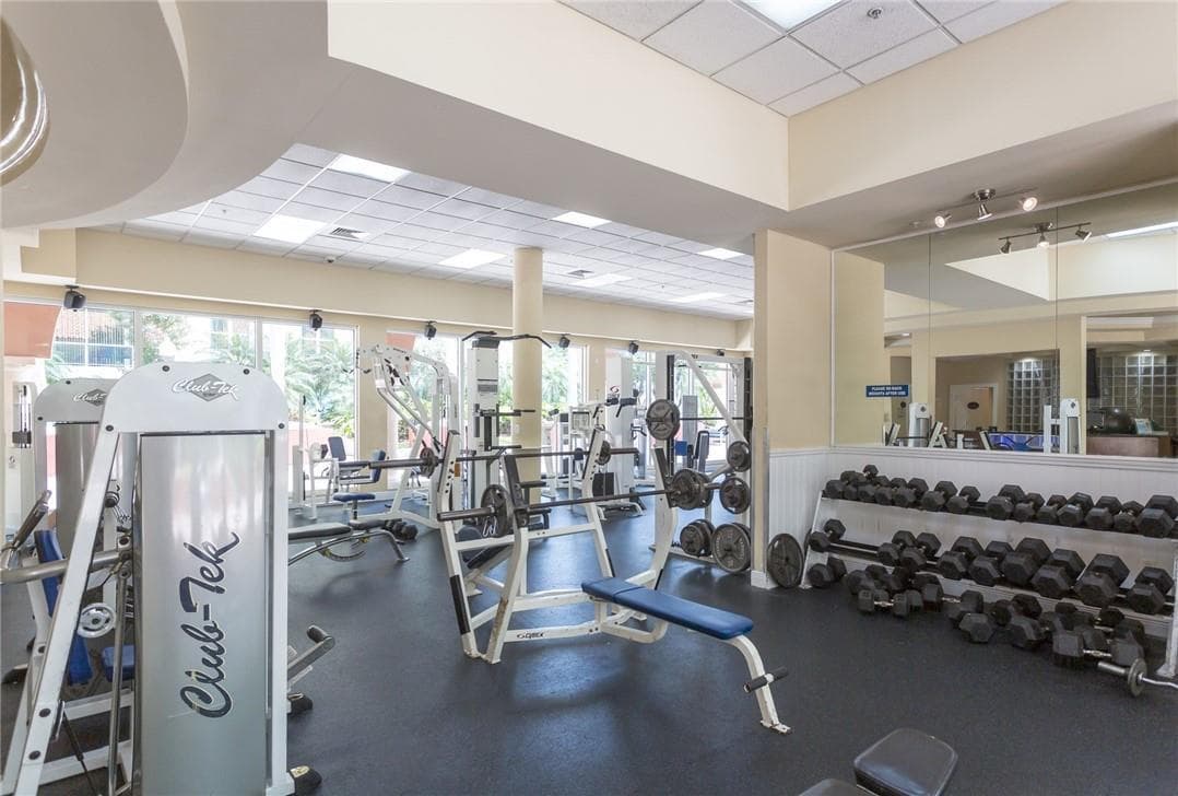 16900 N Bay Road 2-605 photo 19