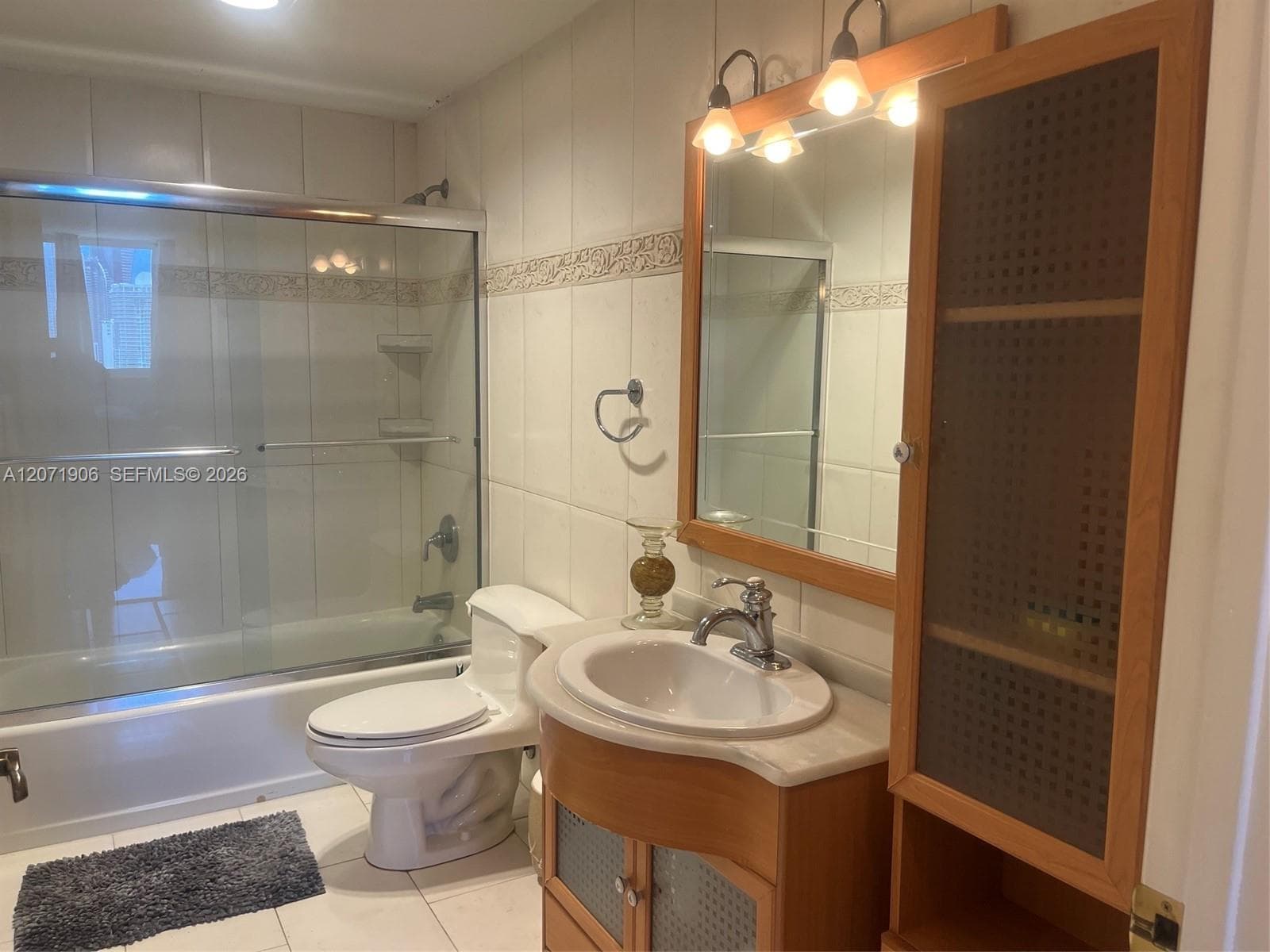 300 Bayview Dr 1707 photo 21