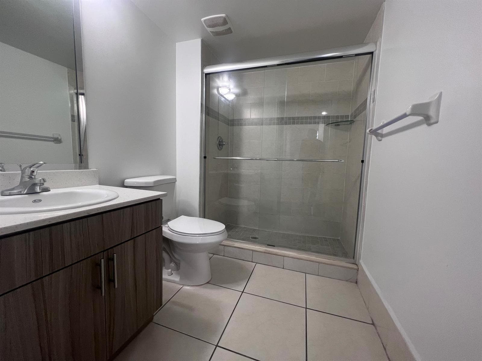 16900 N Bay Road 2-2303 photo 10