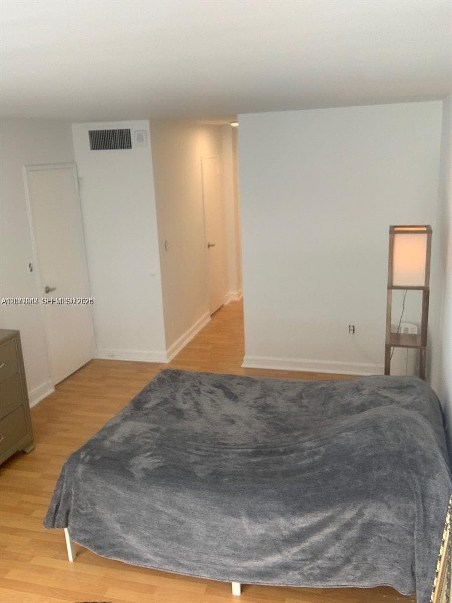 1228 West Ave 1415 photo 20