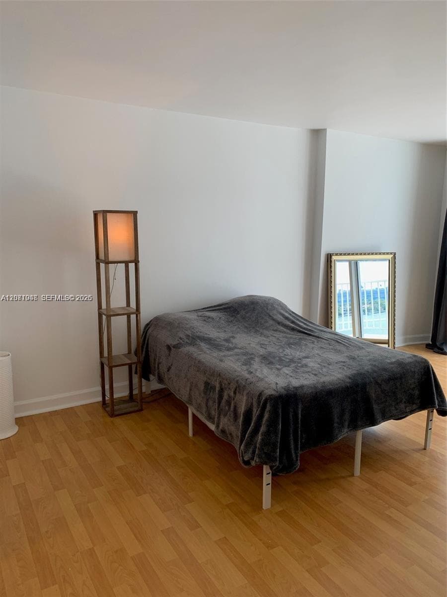 1228 West Ave 1415 photo 10