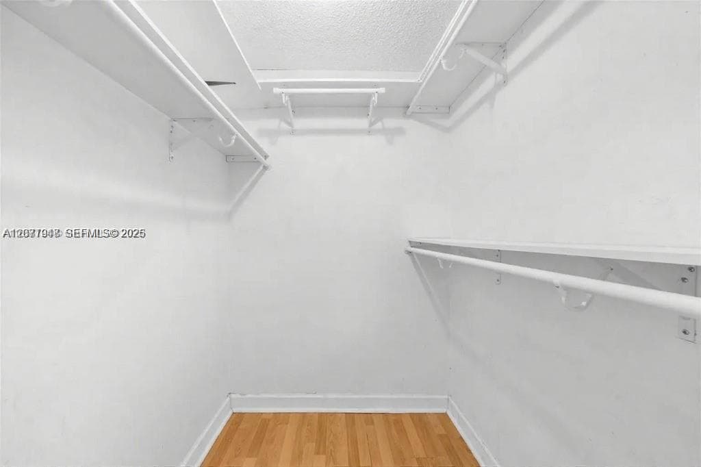 1228 West Ave 1415 photo 14