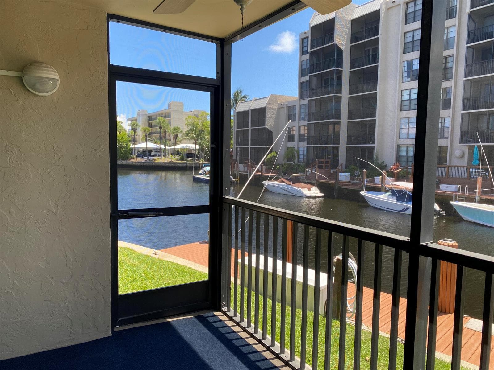 2 Royal Palm Way 101 photo 3