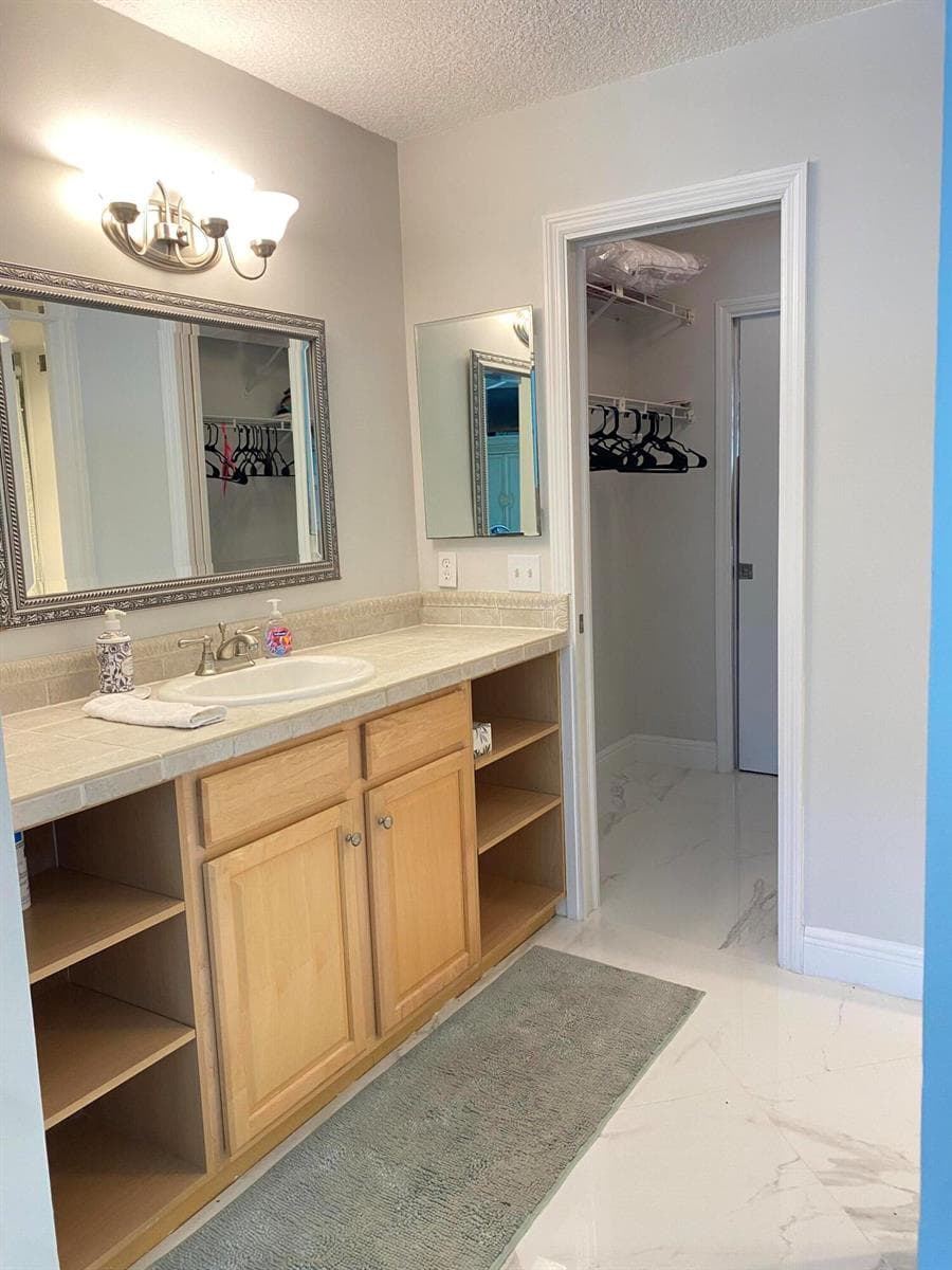 2 Royal Palm Way 101 photo 14