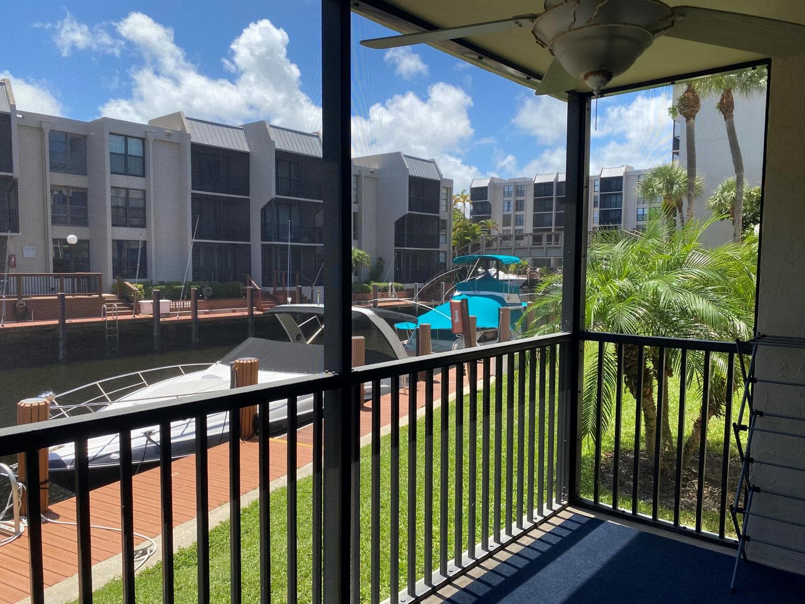 2 Royal Palm Way 101 photo 4