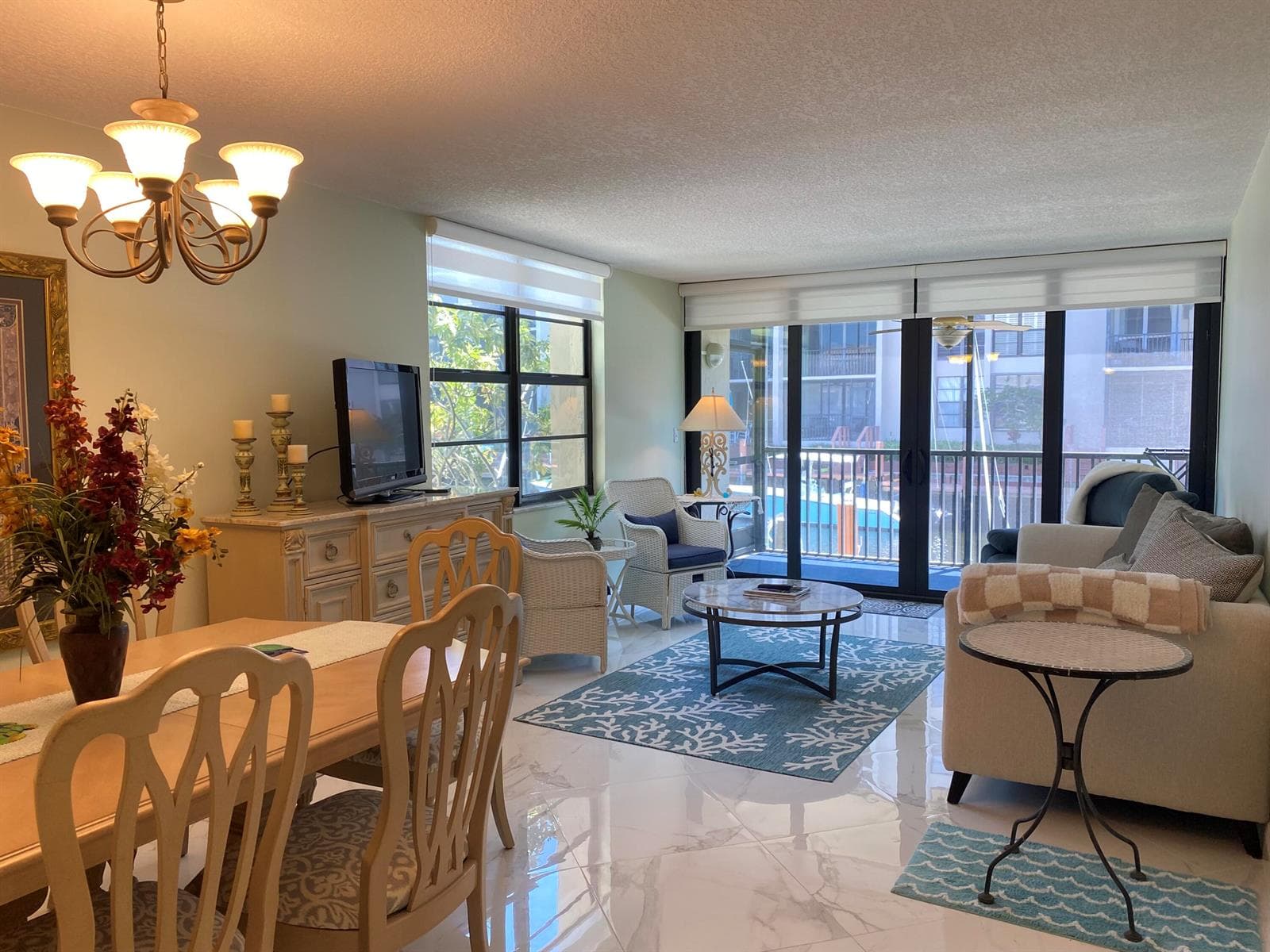 2 Royal Palm Way 101 photo 8