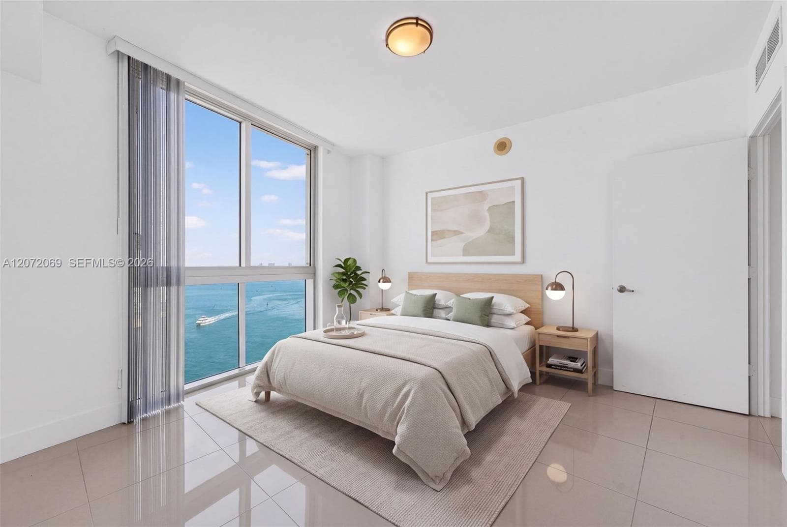 465 Brickell Ave 1602 photo 15