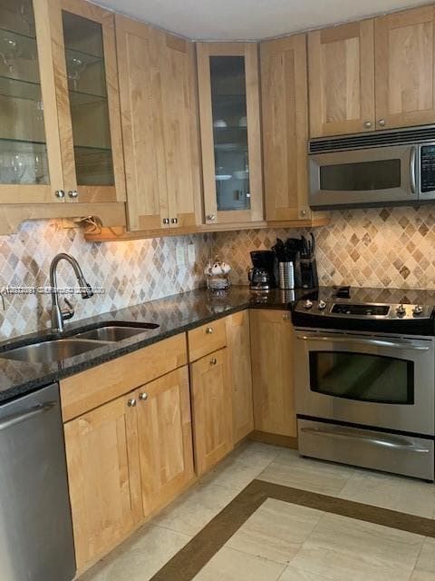 9341 Collins Ave 1203 photo 16