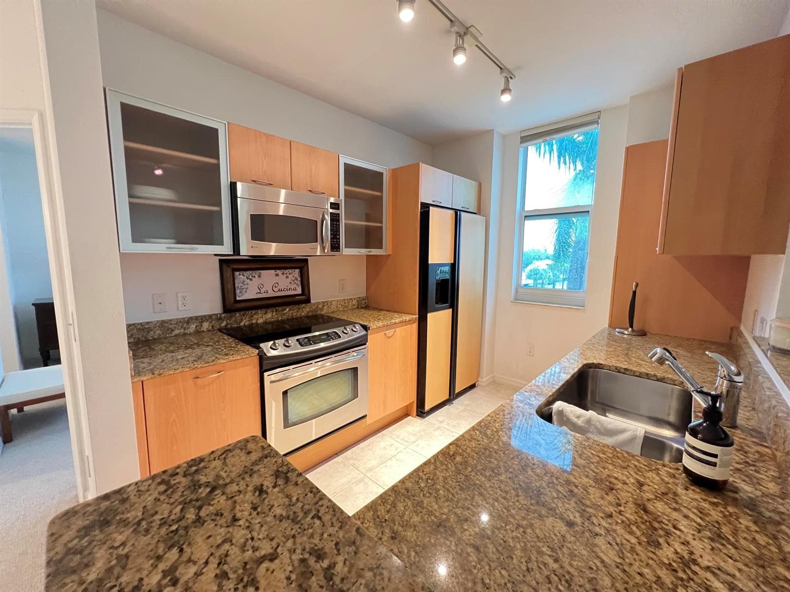 100 NE 6th Street 307 photo 11