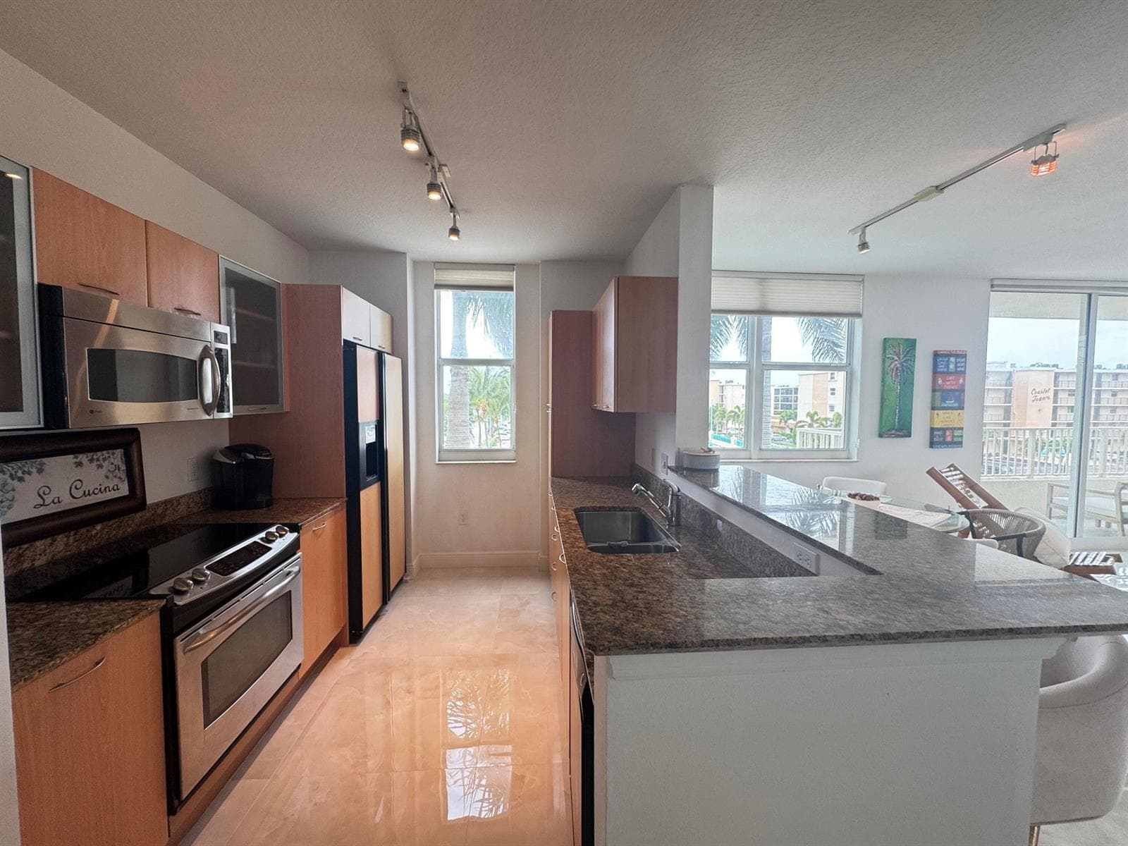 100 NE 6th Street 307 photo 8