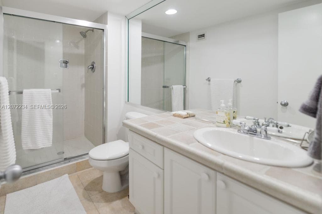 1121 Crandon Blvd D206 photo 15