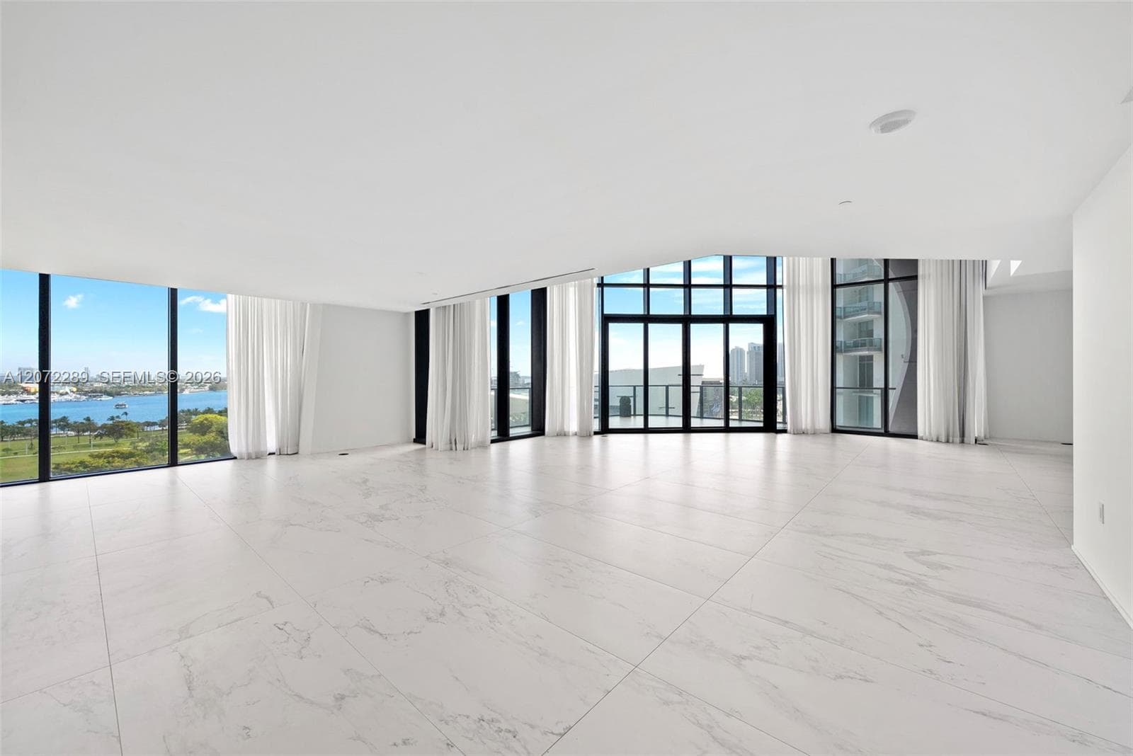 1000 Biscayne Blvd Town House 1201 photo 6