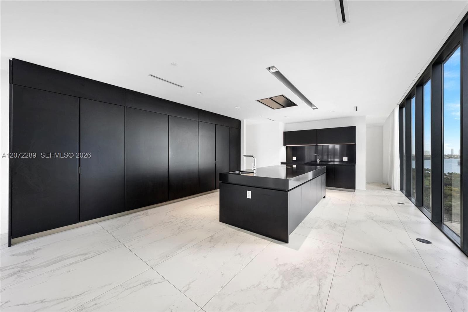 1000 Biscayne Blvd Town House 1201 photo 10