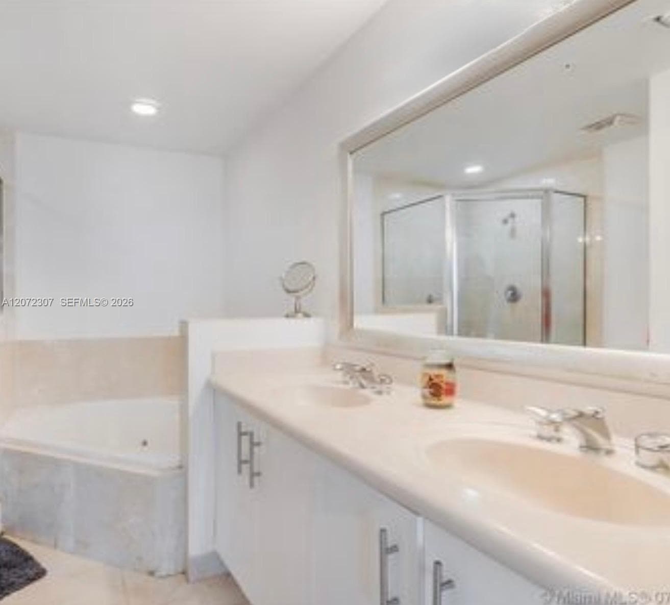 7900 Harbor Island Dr 505 photo 15