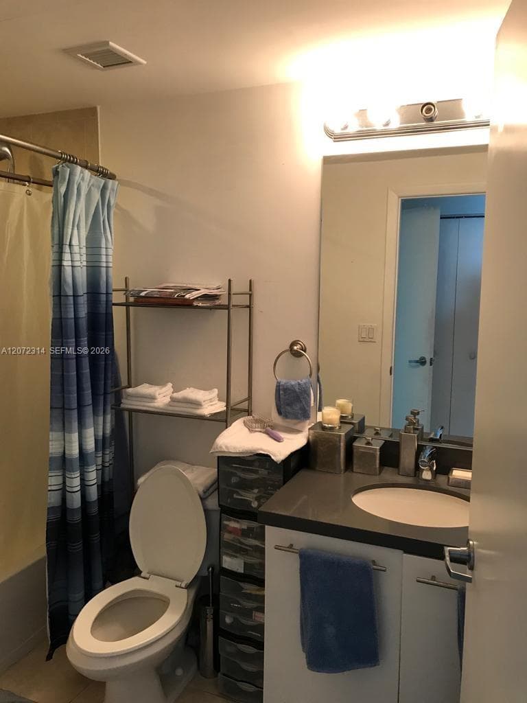 90 SW 3rd St 2911 photo 11