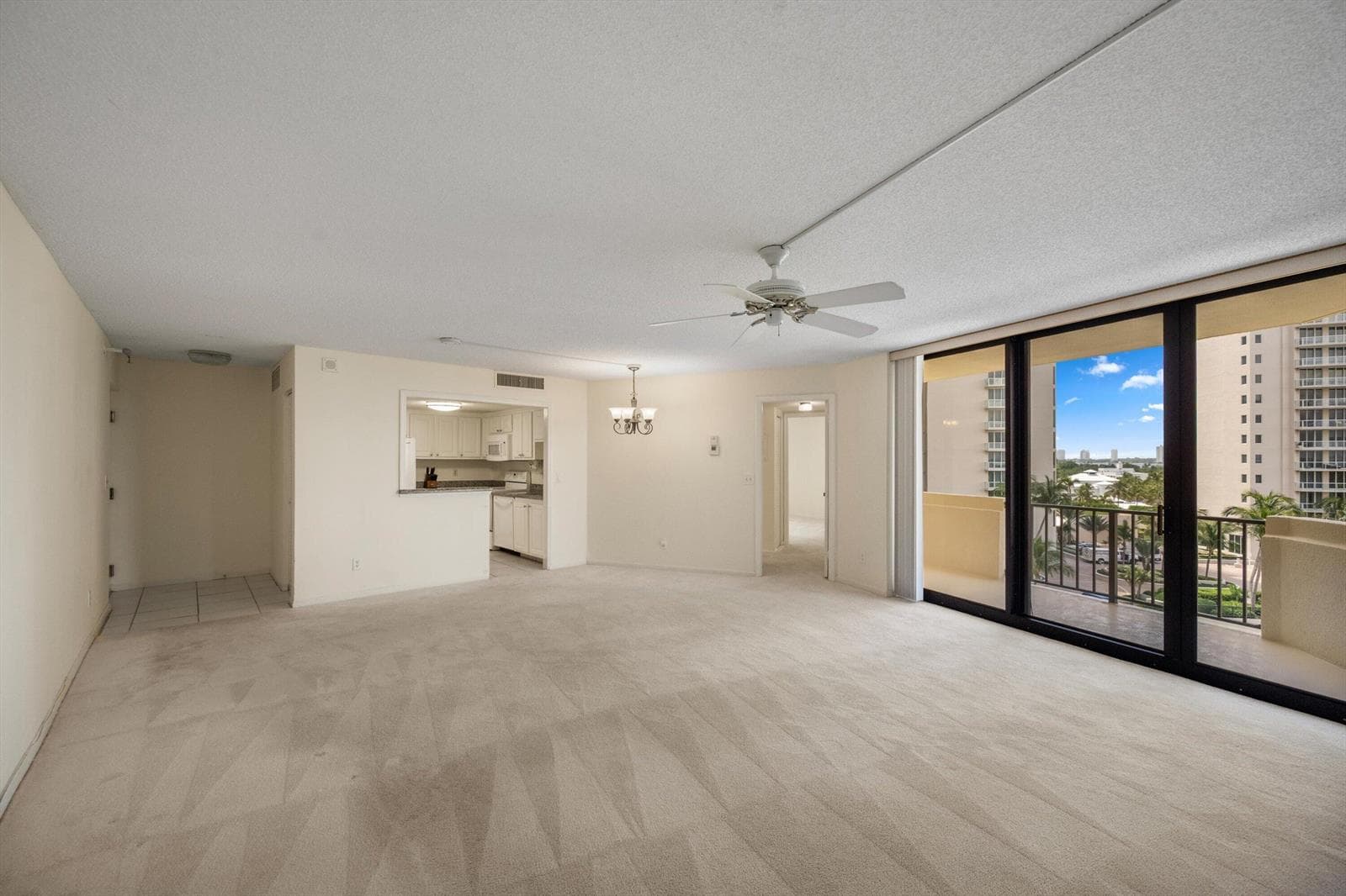 2800 N Ocean Drive A-8B photo 3