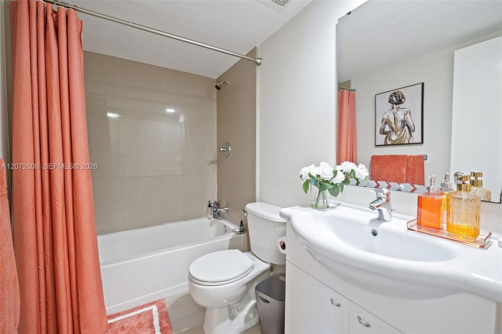 1833 S Ocean Dr 809 photo 20