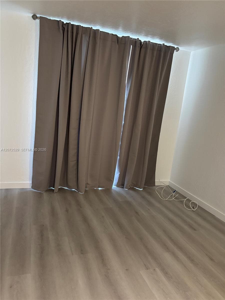 701 Three Islands Blvd 320 photo 9
