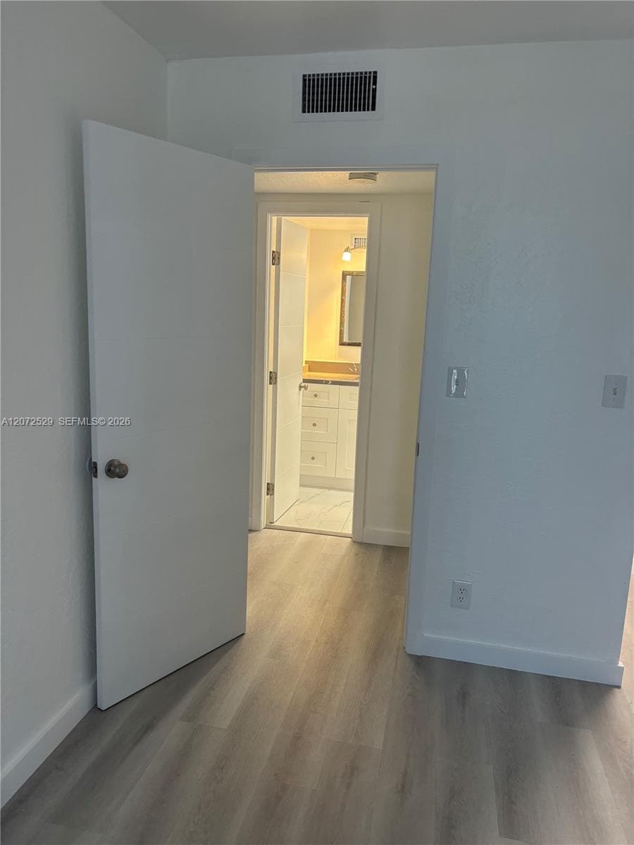 701 Three Islands Blvd 320 photo 15