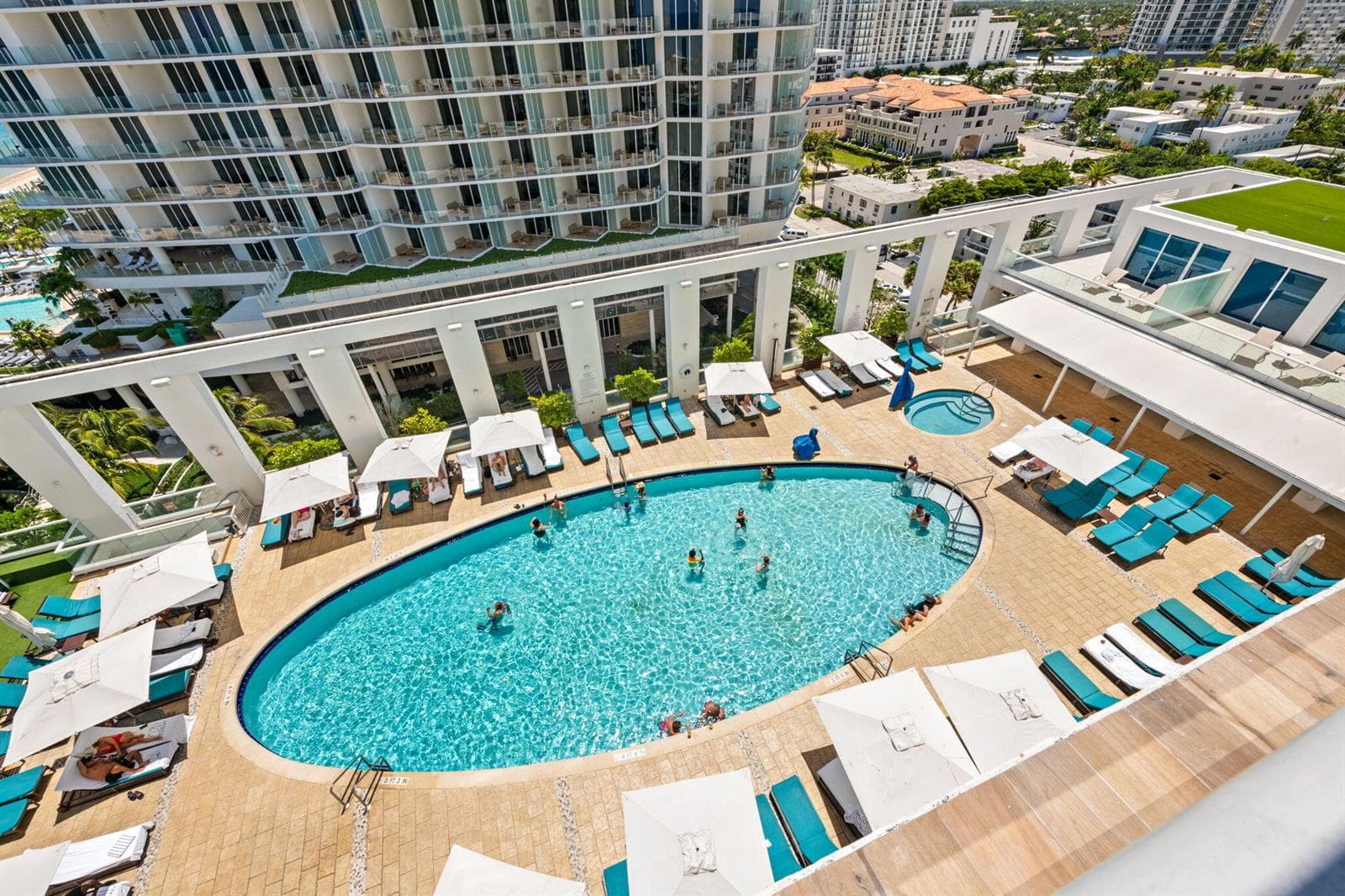 551 N FORT LAUDERDALE BEACH Boulevard H1011 photo 16