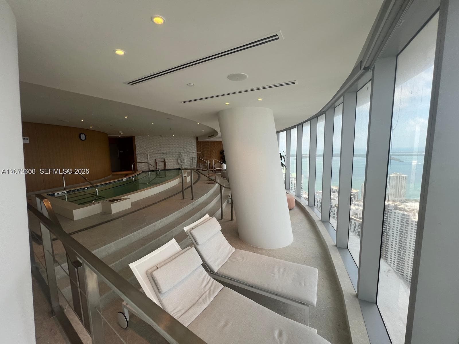 300 Biscayne Boulevard Way 1805W photo 17