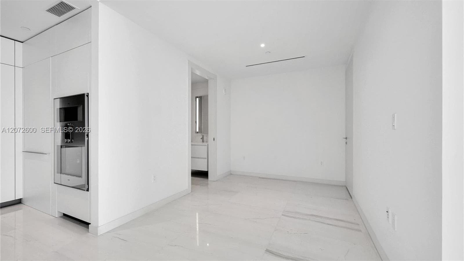 300 Biscayne Boulevard Way 1805W photo 12