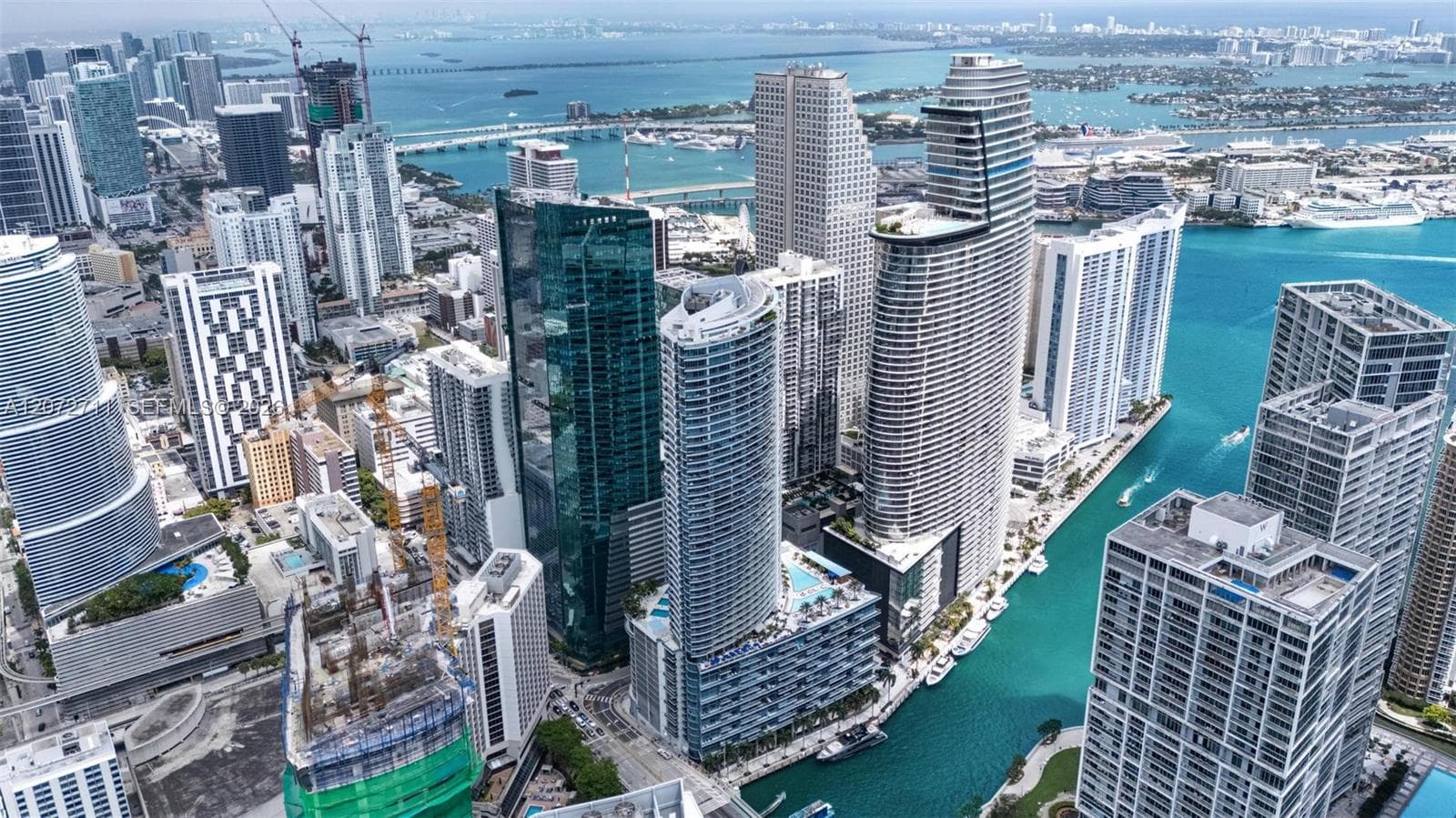 200 Biscayne Boulevard Way 3311 photo 3