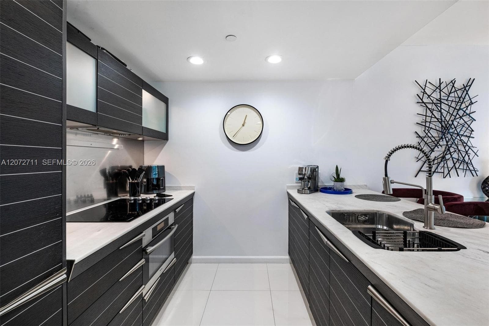 200 Biscayne Boulevard Way 3311 photo 25
