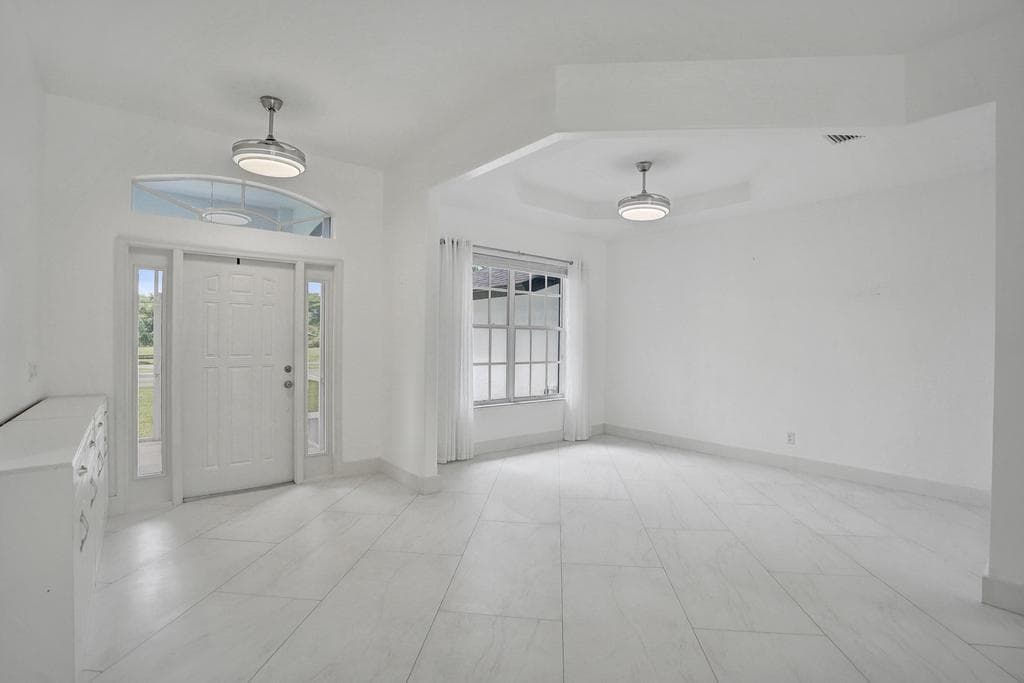 16137 E Aintree Drive photo 17