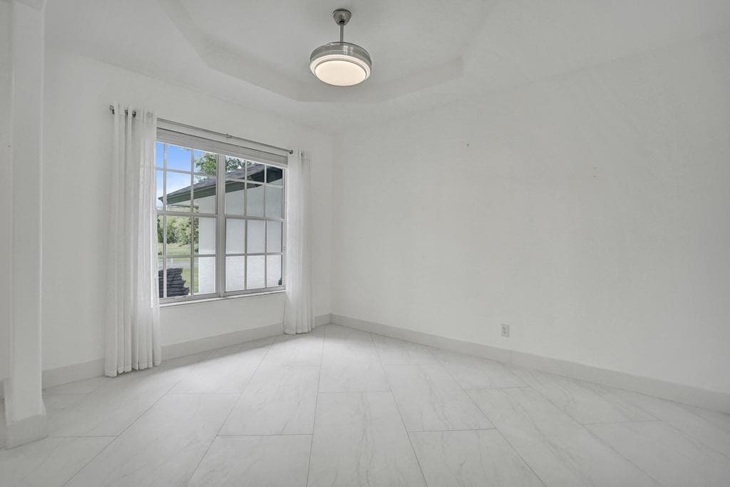 16137 E Aintree Drive photo 18