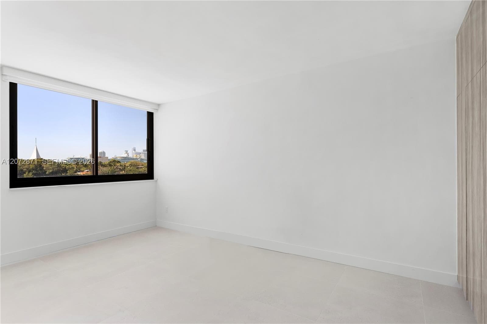 1000 Venetian Way 301/303 photo 9