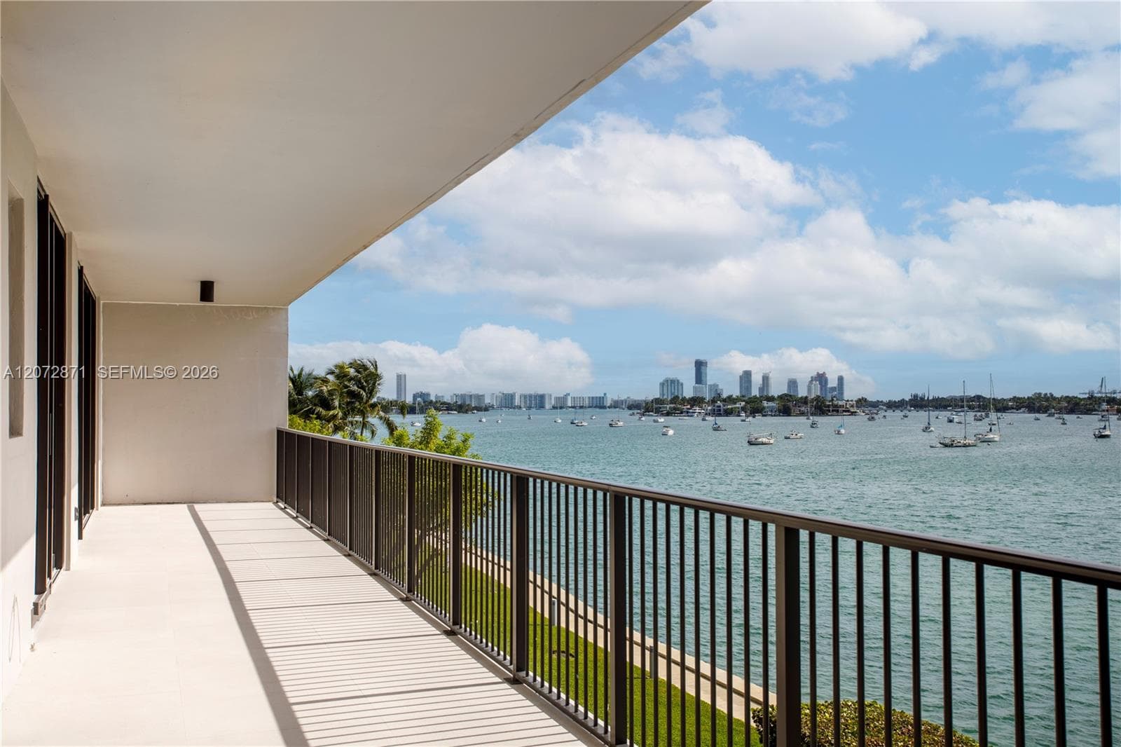1000 Venetian Way 301/303 photo 25