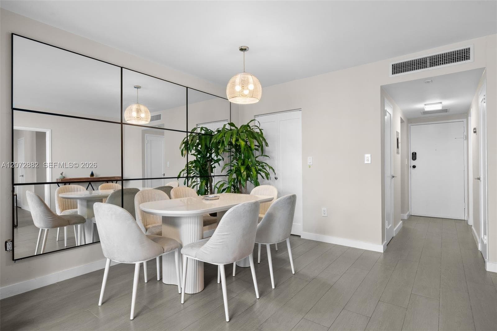 2899 Collins Ave 1624 photo 5