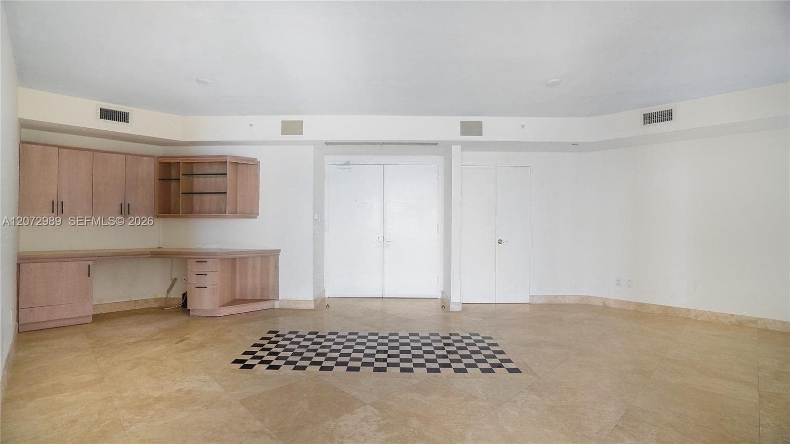 4775 Collins Ave 502 photo 14