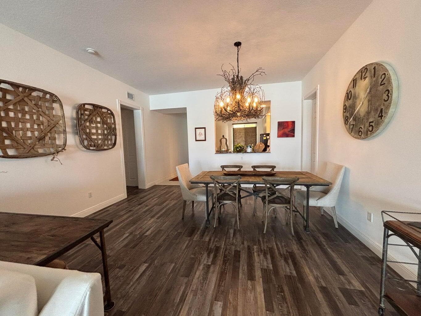 12 HARBOUR ISLE Drive W 306 photo 4