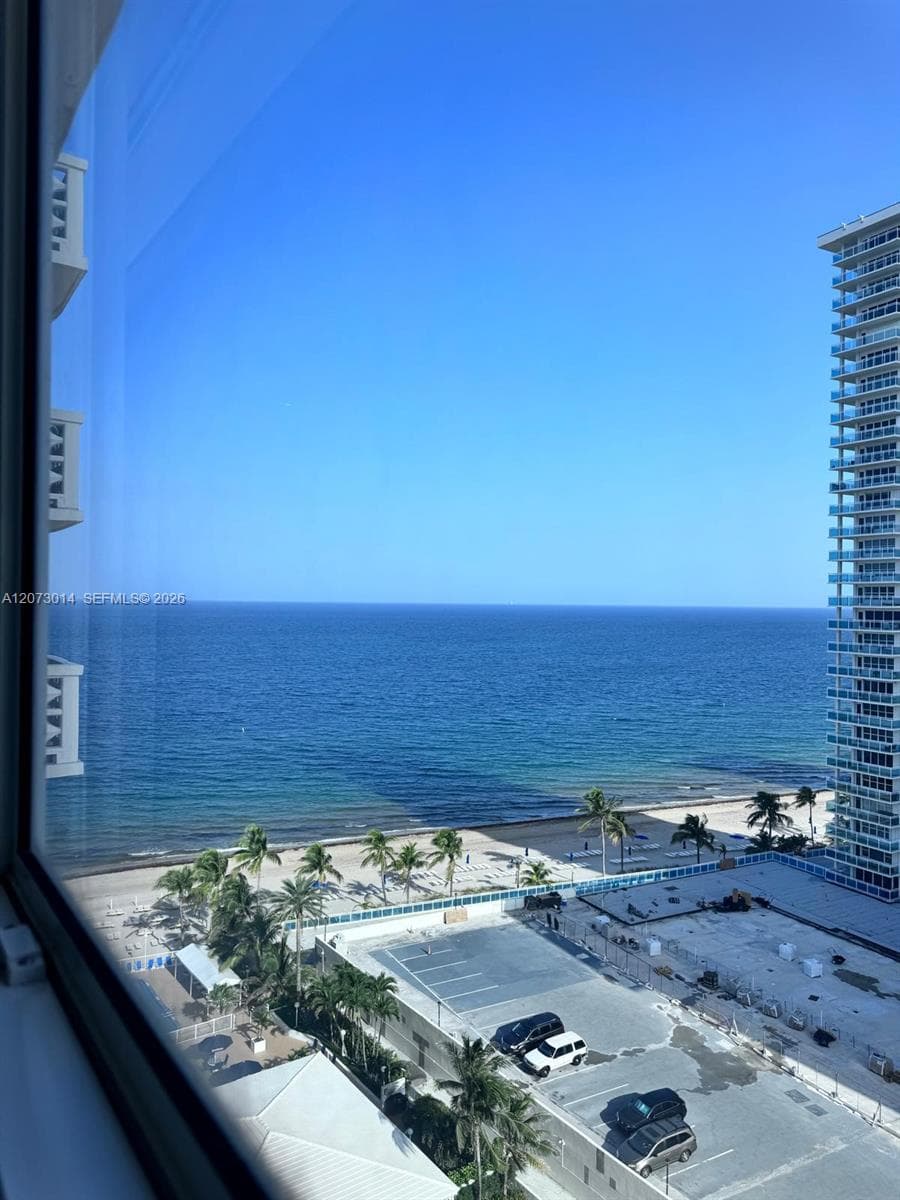 4010 Galt Ocean Dr 1411 photo 17