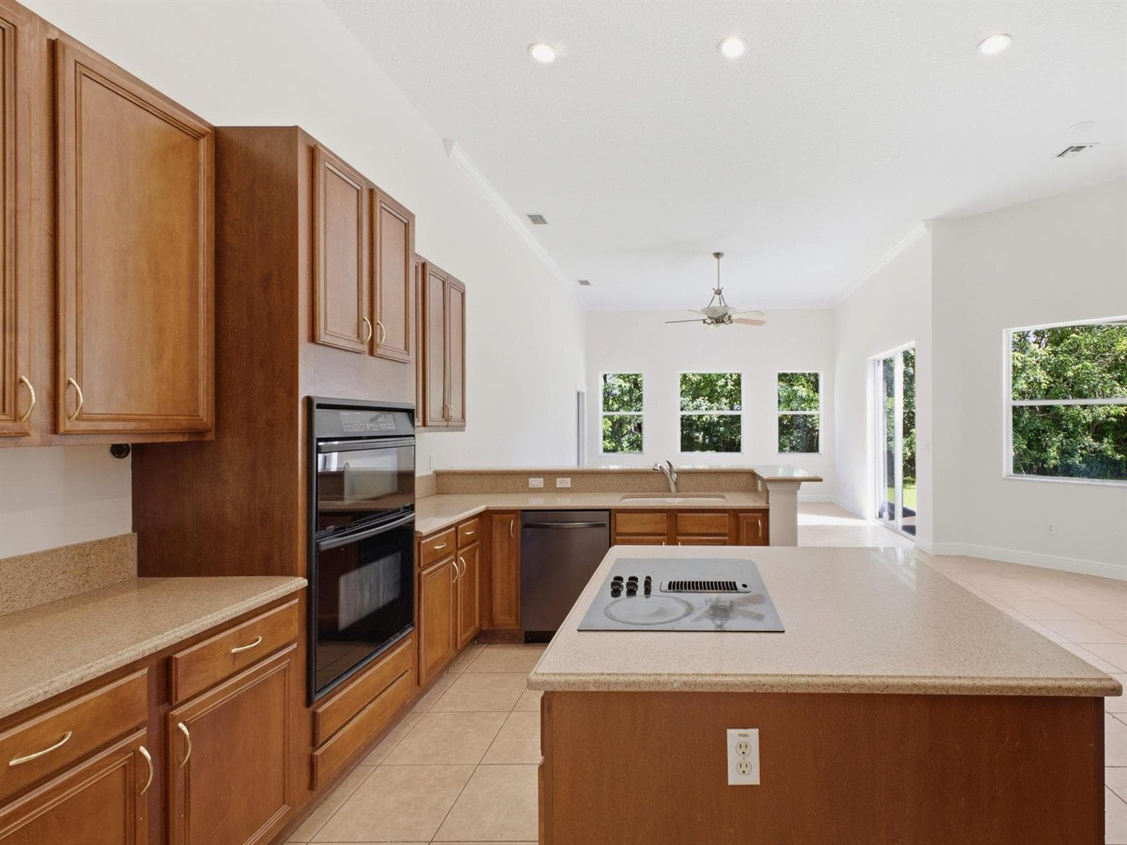 13753 78TH Place N photo 16