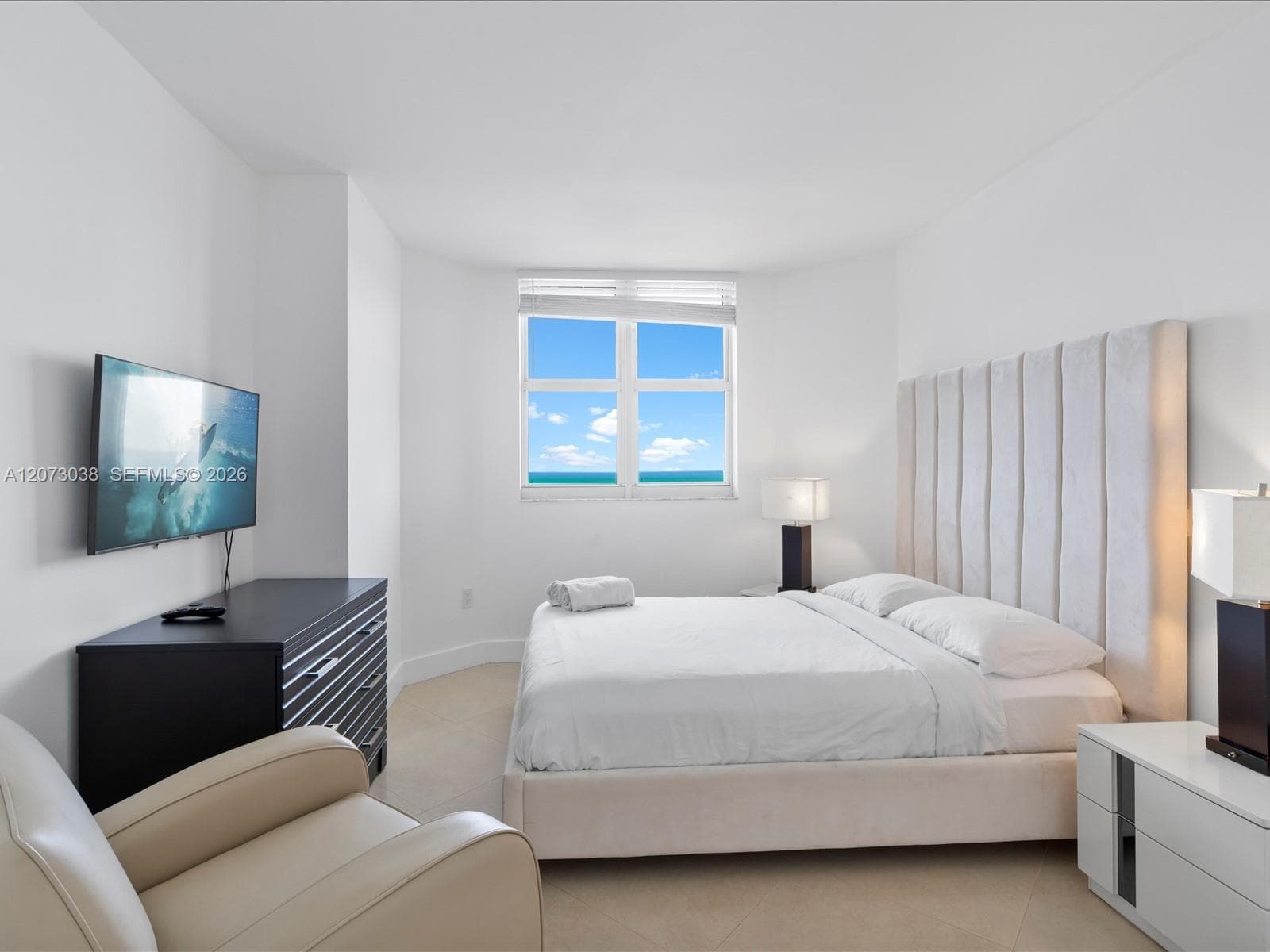 17375 Collins Ave 808 photo 16