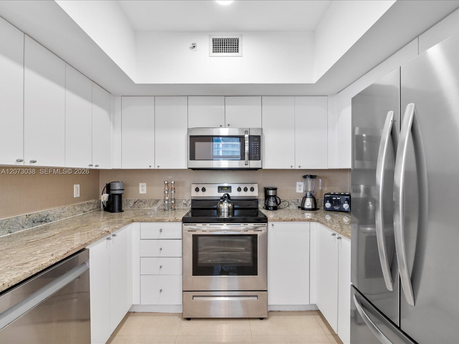 17375 Collins Ave 808 photo 14