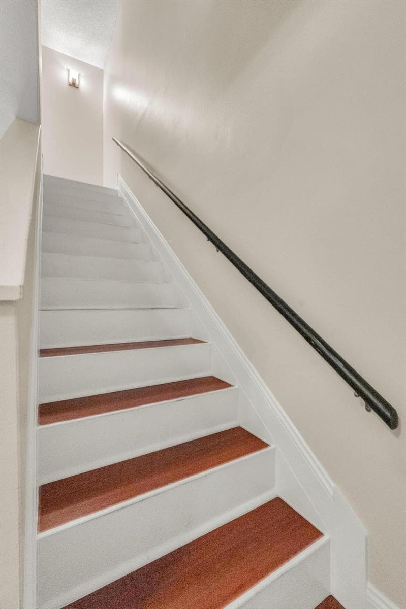 9409 S OCEAN Drive 31 photo 20