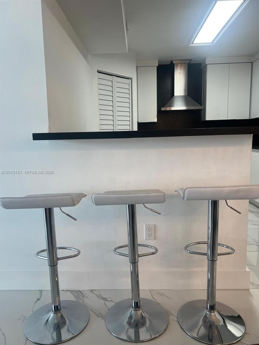 9273 Collins Ave 606 photo 10