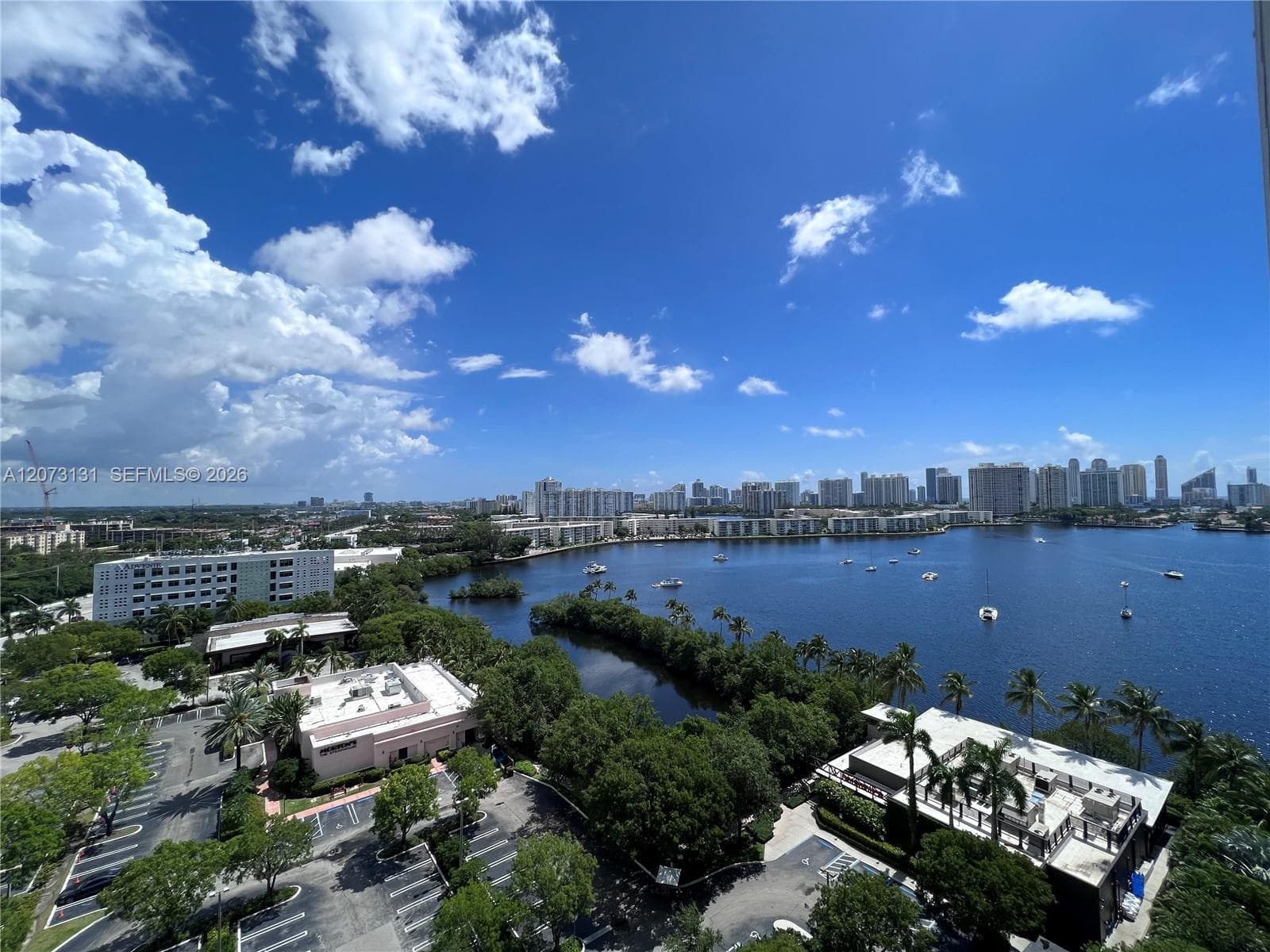 17301 Biscayne Blvd 1402 photo 22