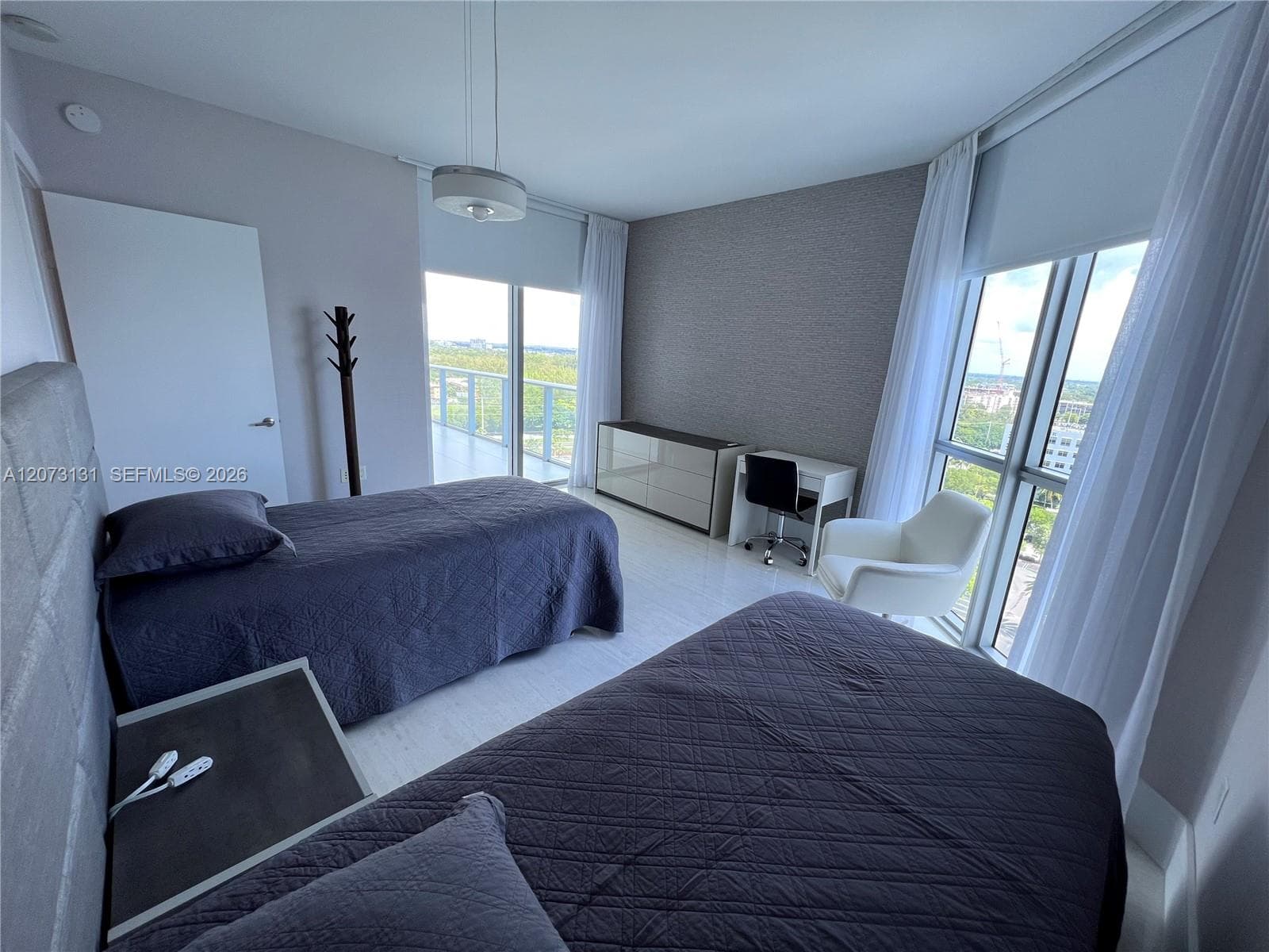 17301 Biscayne Blvd 1402 photo 5