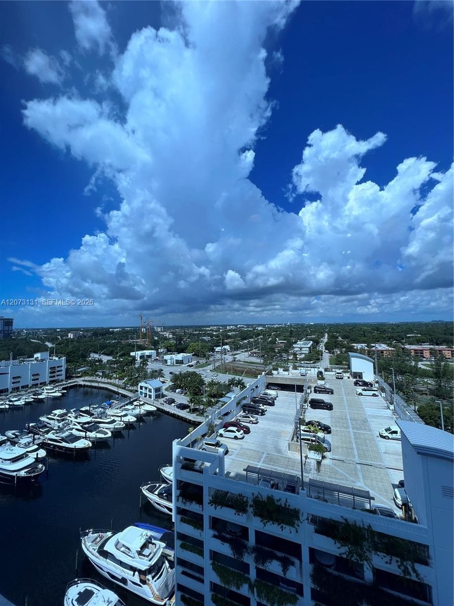 17301 Biscayne Blvd 1402 photo 20